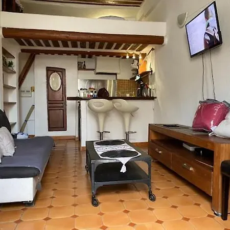 Studio Centre Du Vieil أنتيب